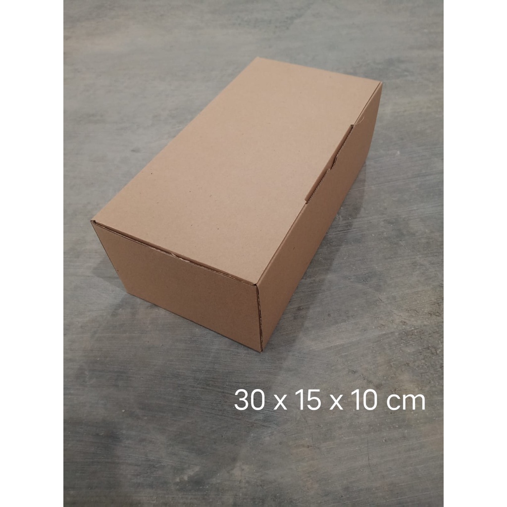 

Kardus 30 x 15 x 10 cm -- Die Cut dan easy usage--