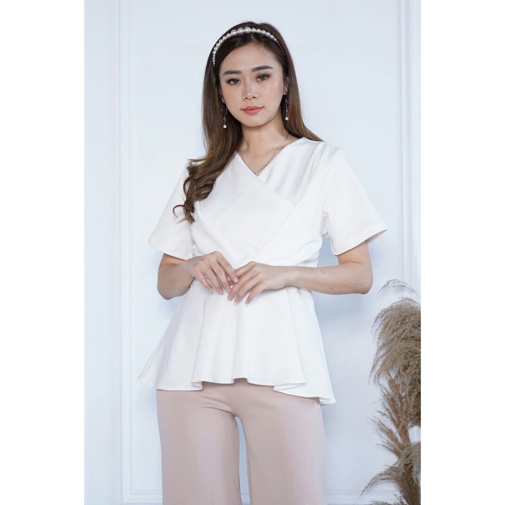 PAKAIAN BLOUSE WANITA LENGAN PENDEK POLOS