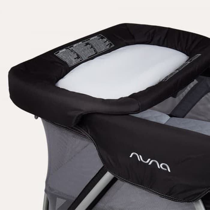 Nuna Sena With Changer - Matras Tidur Bayi