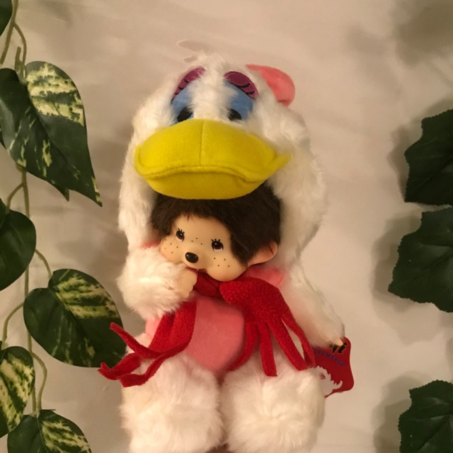 Boneka Monchichi kostum Desy