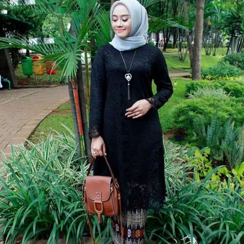 Bisa bayar di tempat setelan kebaya tunik brukat mix rok plisket