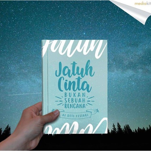 

Jatuh Cinta Bukan Sebuah Rencana