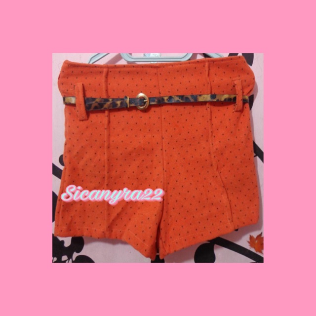 Celana Pendek / Hot Pants Orange SALE