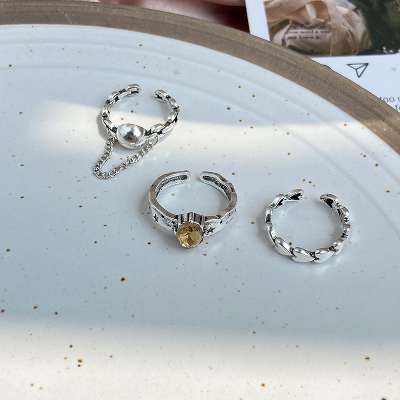 Set Cincin Bentuk Hati Geometris Bahan Alloy Warna Emas Perak Gaya Punk Korea Untuk Wanita