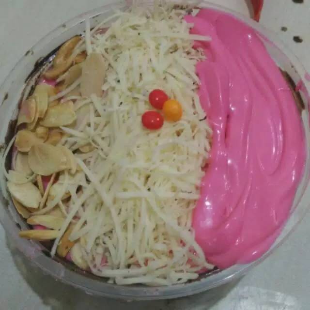 

Cake lumer dengan berbagai macam varian rasa