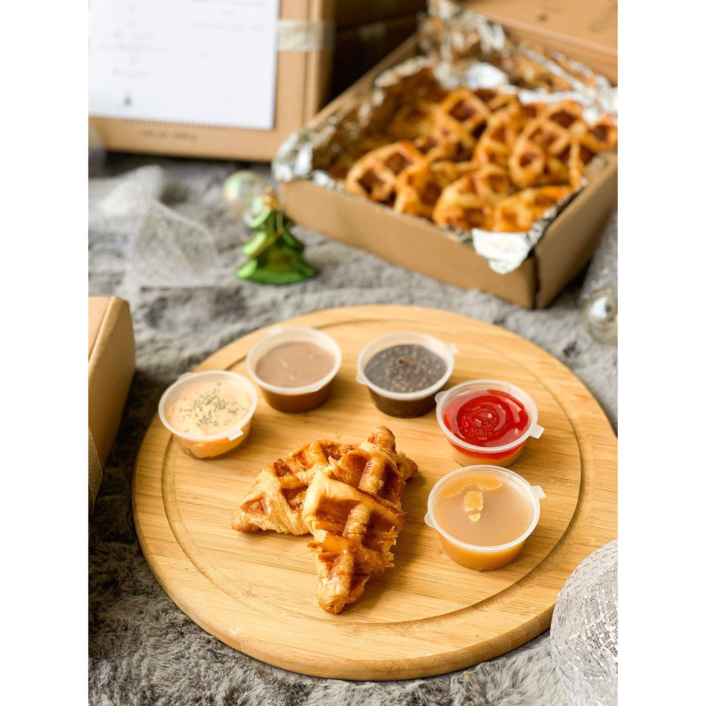 

CROFFLES (CROISSANT WAFFLES)