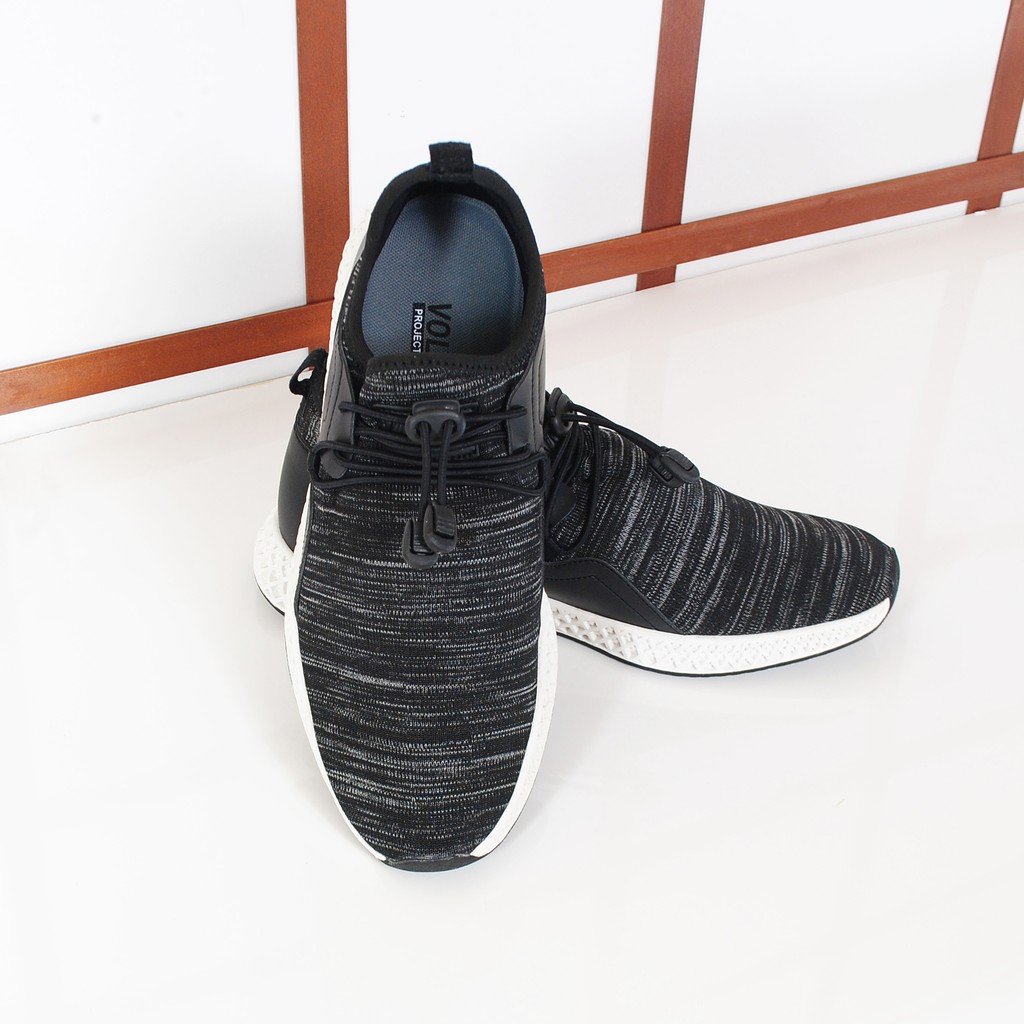 Stride Black | Sepatu Sneakers Lari Knit Knitted Premium Rajut Original Ori Footwear | FORIND Volve