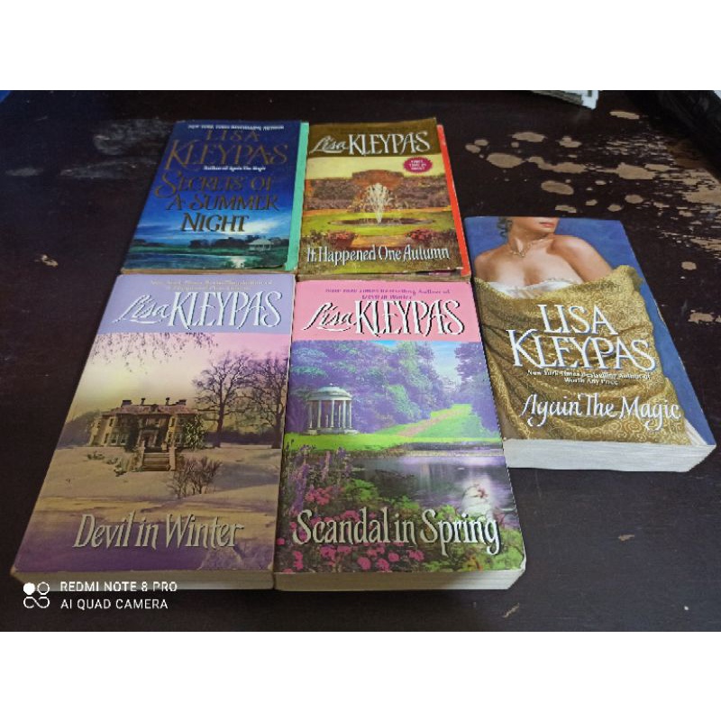 Novel Lisa Kleypas wallflower seri