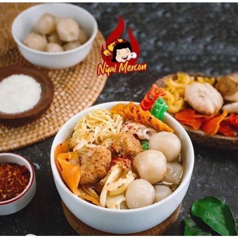 

MIE BAKSO GEPREK NYAI MERCON
