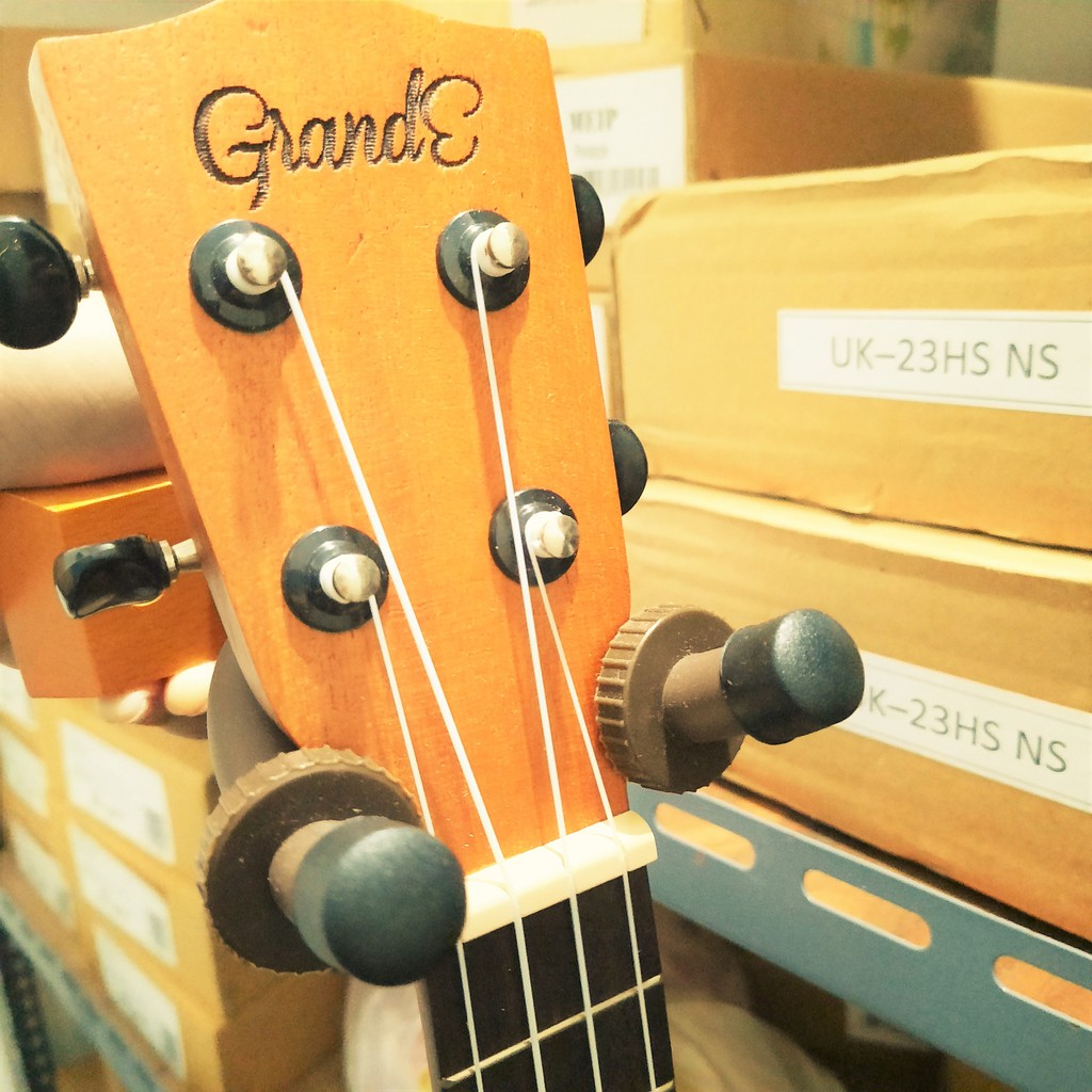 Gantungan Gitar Impor Hanger Base Kayu Ukulele Gitarlele Stand