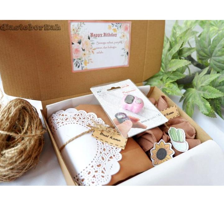 

Best.produk M96AT Hampers Hijab Cantik || hampers termurah || hampers wedding || hampers ulangtahun || hampers cewek || kadospesial || kado termurah //Terkini