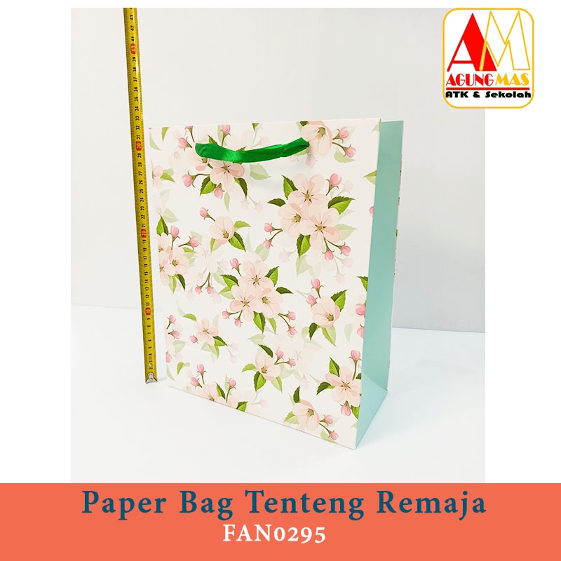 

Paper Bag Tenteng Remaja