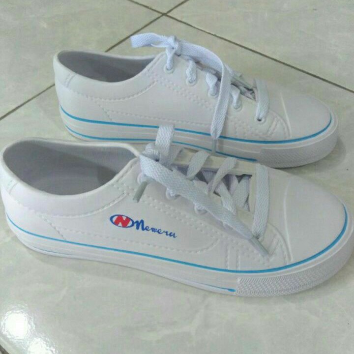 New Era 9031 - Sepatu Karet Putih Tali Bahan Pylon / Sepatu Putih Karet Sneaker Wanita