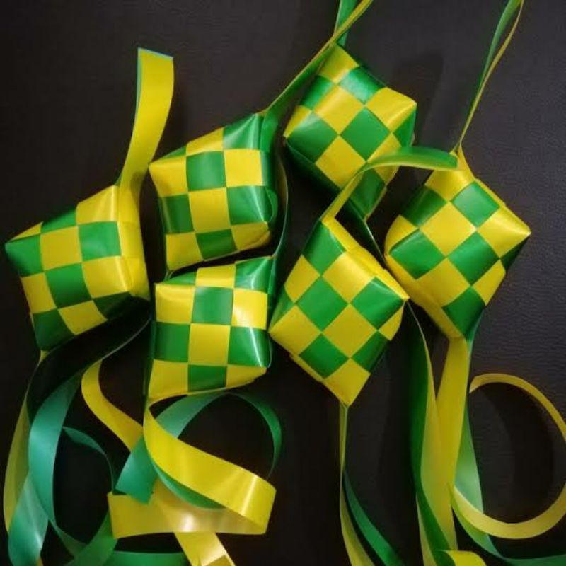 Ketupat sate pita jepang - ketupat hias