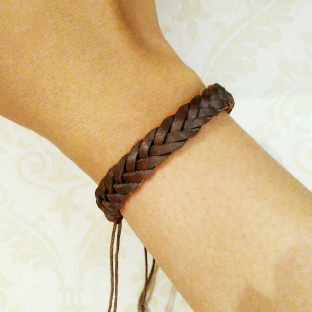 Gelang Kulit Anyam Bahan Kulit Sapi Nabati