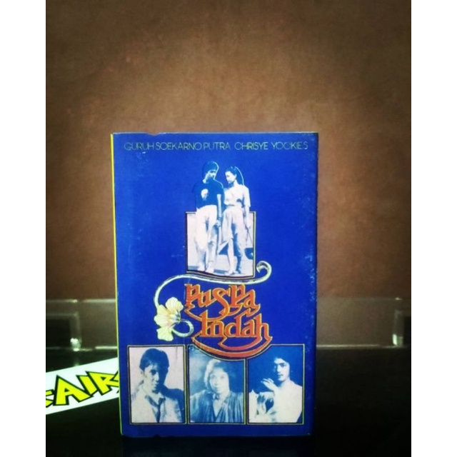 Kaset Chrisye Album Puspa indah