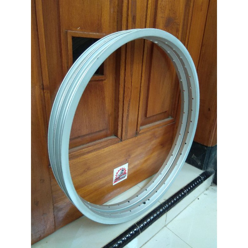 RIM VELG 20 INCH LUBANG 36 hole