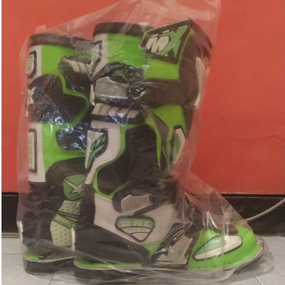 Sepatu Cross/Trail RNL Premium