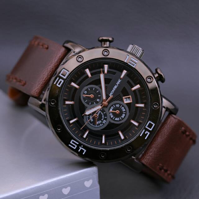 Jam tangan Montblanc kulit