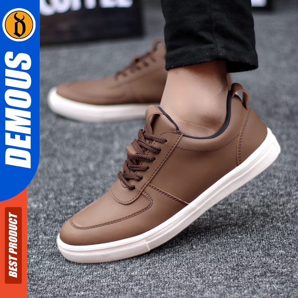 DEMOUS Tiago - Sepatu Sneakers Casual Tali Pria Kulit Pu