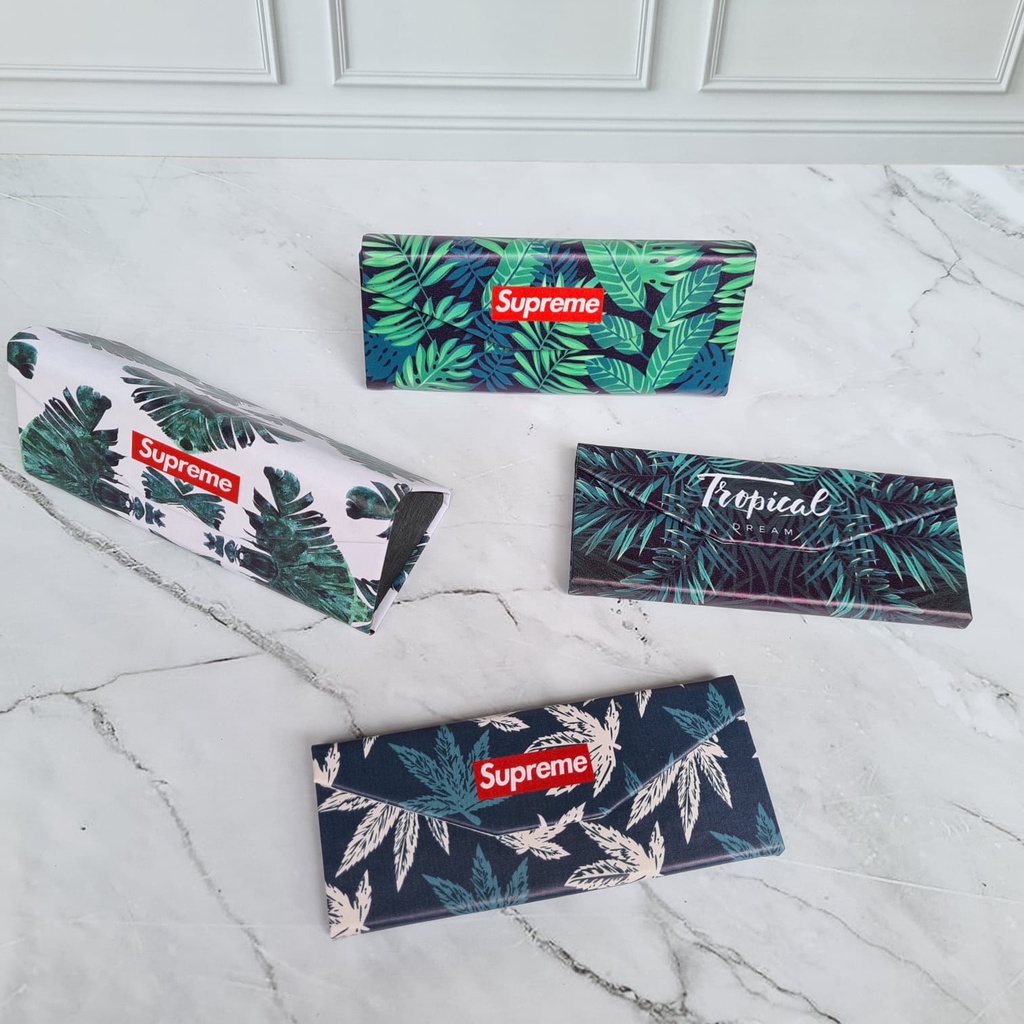 KOTAK KACAMATA LIPAT SEGITIGA MAGNET MOTIF HARDCASE TEMPAT KACAMATA KACAMATA BOX