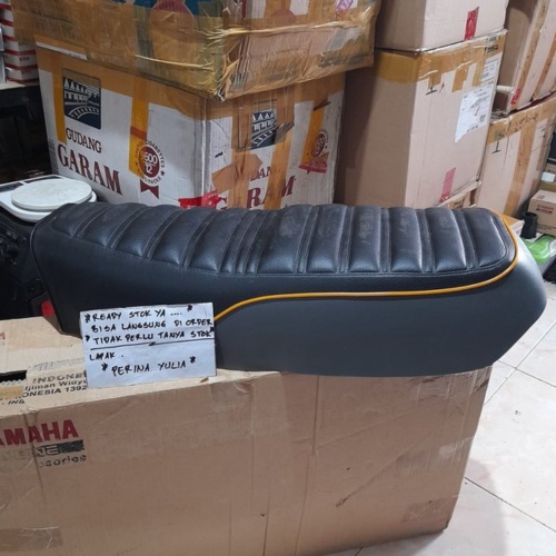 Dijual JOK ASSY YAMAHA YT 115 JOK YT115 DOUBLE SEAT ASSY YT115 ORIGINAL Berkualitas