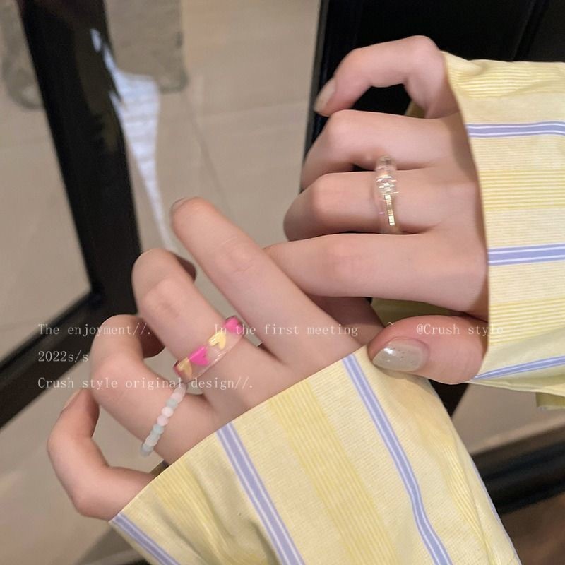 3pcs / Set Cincin Manik-Manik Resin Bentuk Hati Untuk Wanita