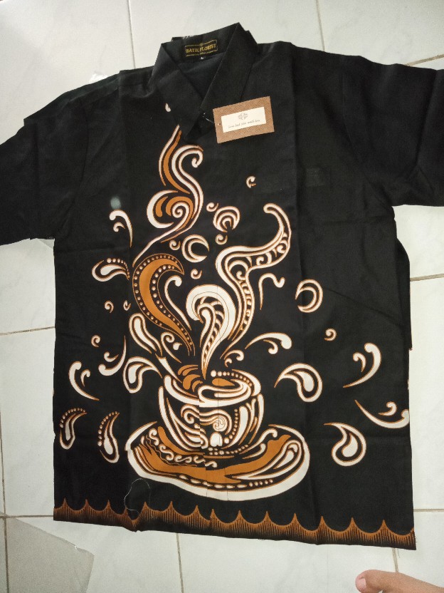 Batik Solo Aroma Kopi Pendek Kemeja Pria Katun Halus Sragenan Full Furing