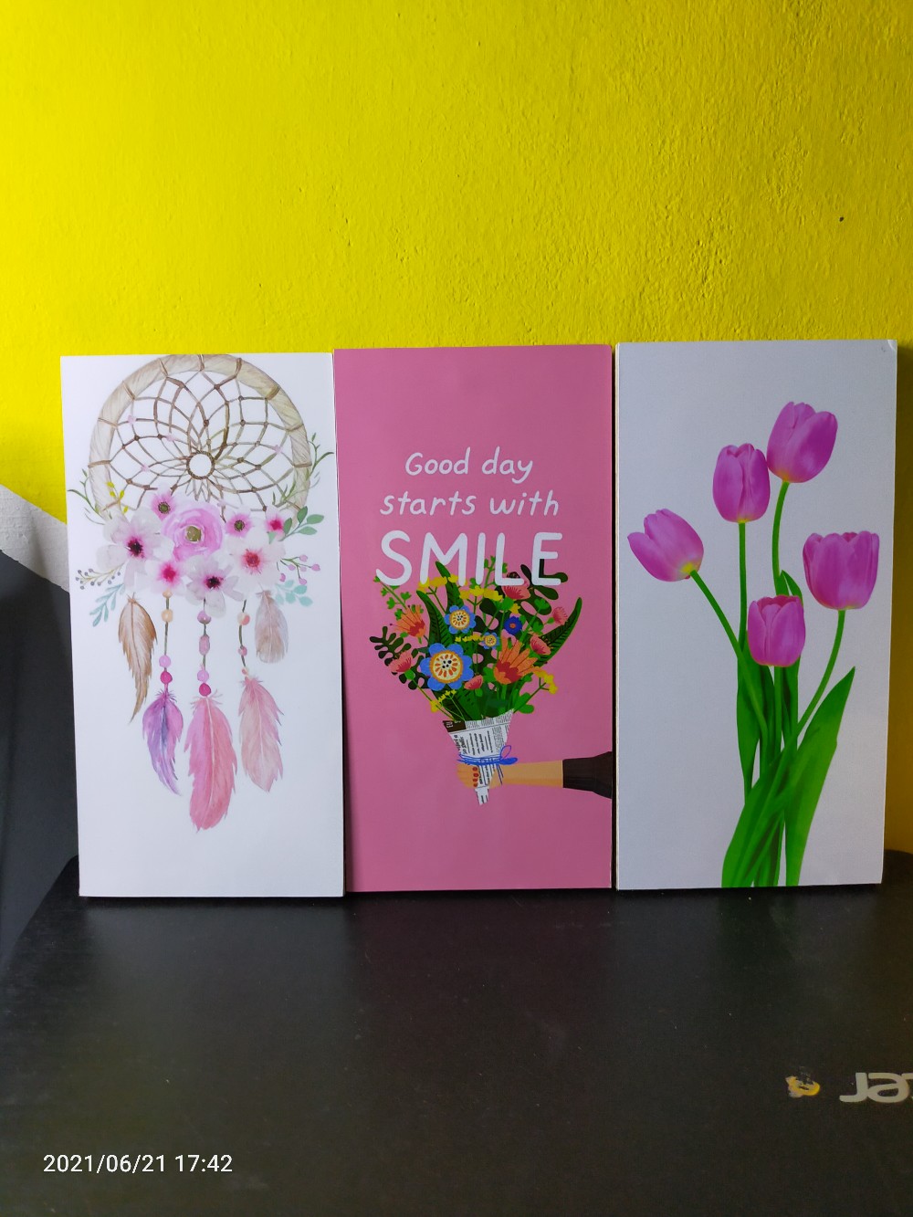 Hiasan Dinding Flower Bunga Tulip Tropical Pajangan Rumah Ruang Tamu Dekorasi Kamar Tidur Wall Decor