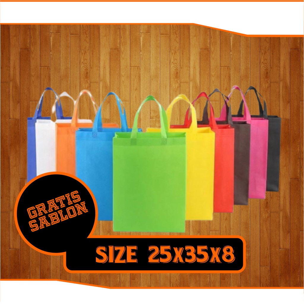 

TAS SPUNBOND GOODIE BAG SOUVENIR TALI 25x35X8CM GRATIS SABLON