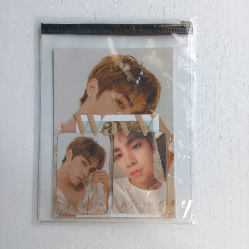 Photopack Xiaojun Season Greetings 2021 SG21 WayV