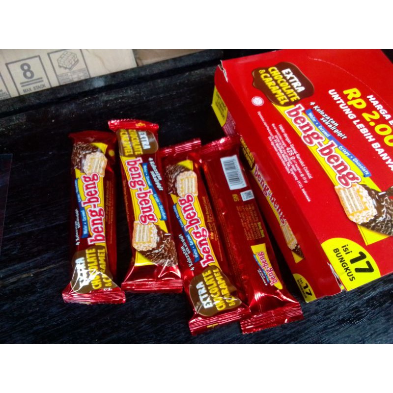

Beng beng Extra chocholate & caramel 1 box isi 17 pcs