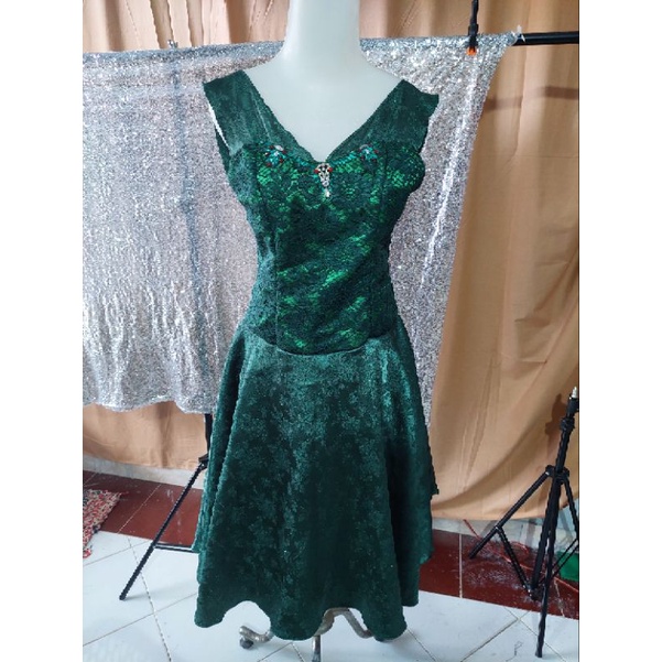 Sewa gaun / Dress party