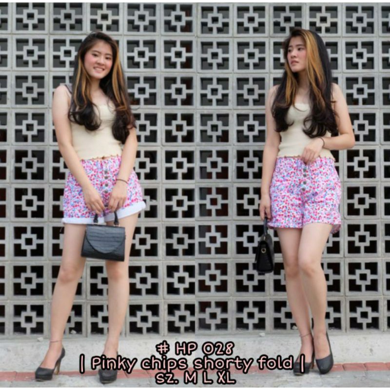 ⚡CLEARANCE SALE ❤ PREMIUM IMPORT BKK ❤ REAL PIC! DOTTY CHIPS BUTTON JEANS HOT SHORT  PANTS