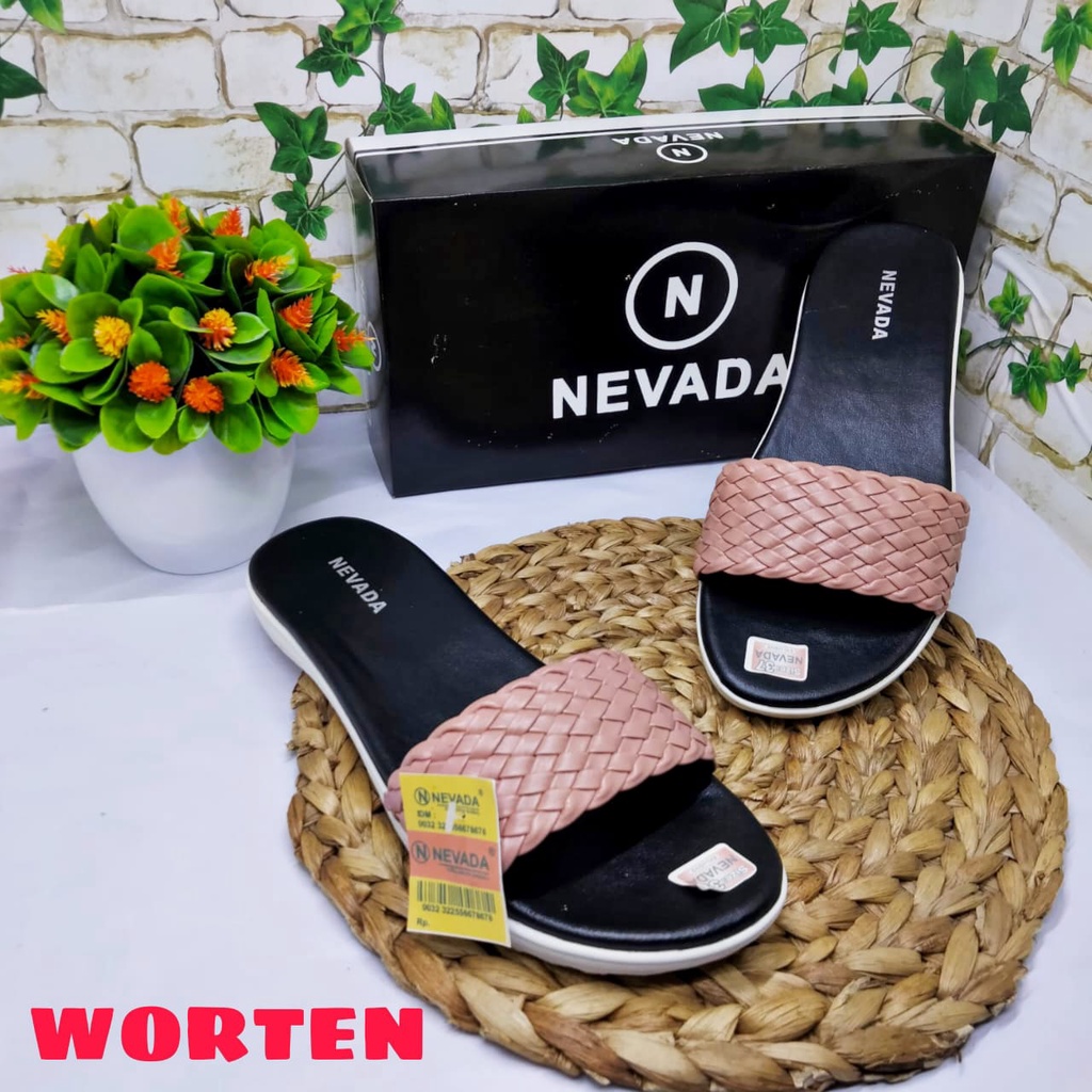 Sandal slop nevada motif anyam/sandal wanita slop terbaru