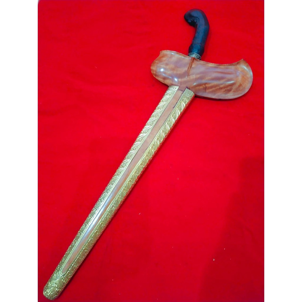 Keris ketip  Pamor sanak Tangguh kuno Warangka