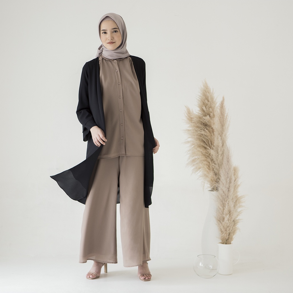 Kandira by Aska Label - Outerwear wanita panjang tipis double layer warna hitam bahan crepe warna hitam, pink, biru