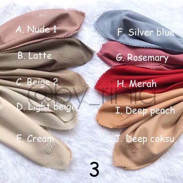 HIJAB SEGIEMPAT LASERCUT VOAL MIRACLE UMAMA-4