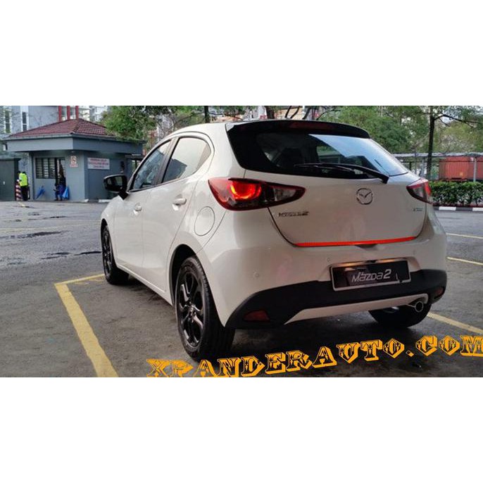 TERMURAH MAZDA 2 TAILGATE REFLECTOR REFLEKTOR PINTU BAGASI SUPER RED MANTUL 3TH