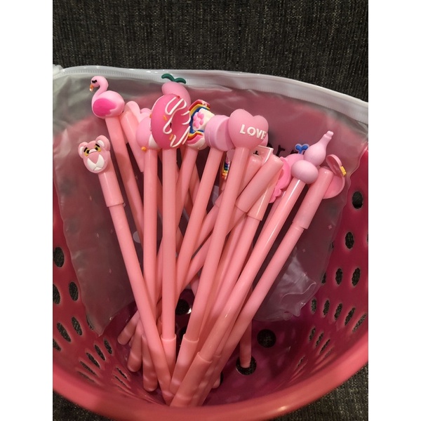 

Pen Pink Gel Karakter