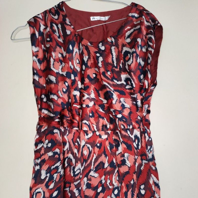 Dress Accent Preloved