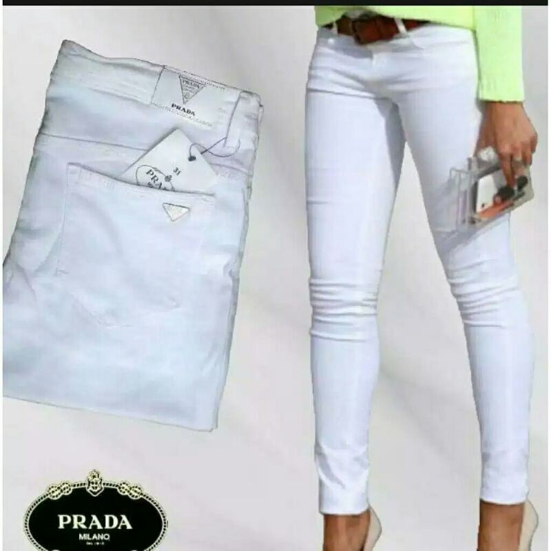

celana pensil putih