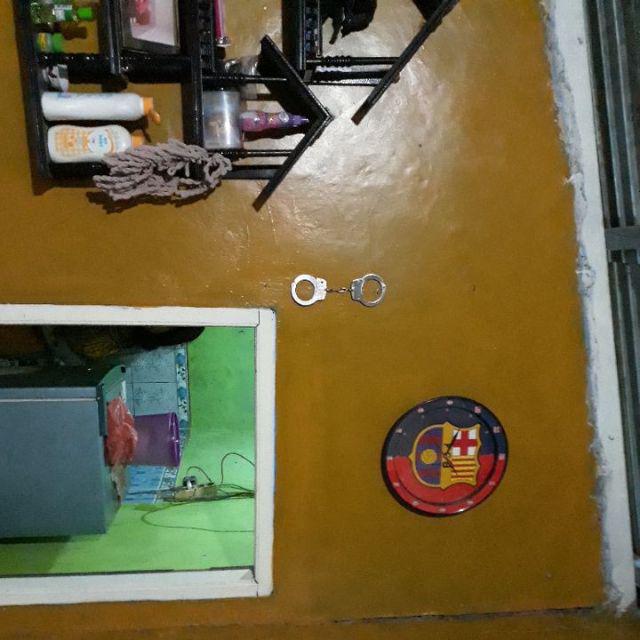 Jam Dinding Esa 334 Bola With Sweep Movement Diameter 33cm Bagus/best Seller