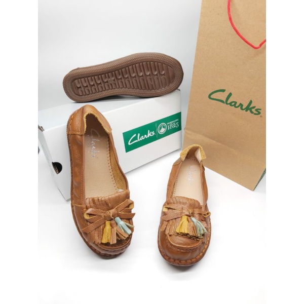 SEPATU KULIT  WANITA CLARKS RG-066 flatshoes