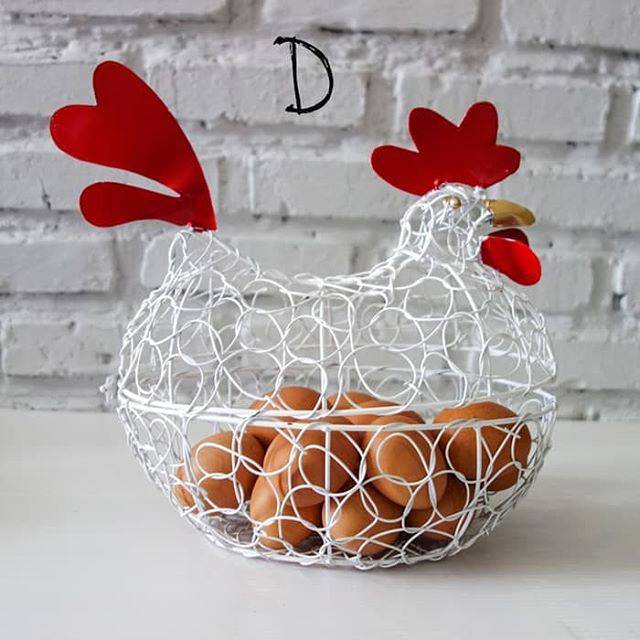 Ready. Keranjang ayam Jumbo Putih (kode D) muat 25 telor ayam