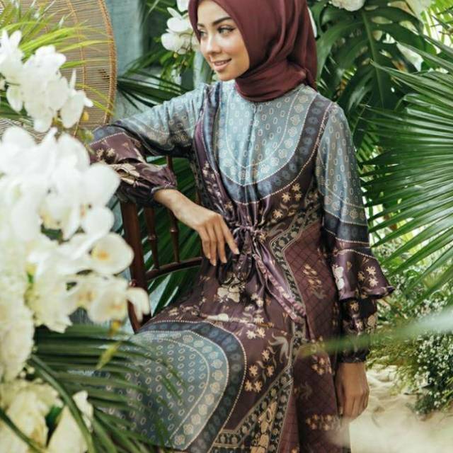 Rafflesia Tunic by Wearing Klamby