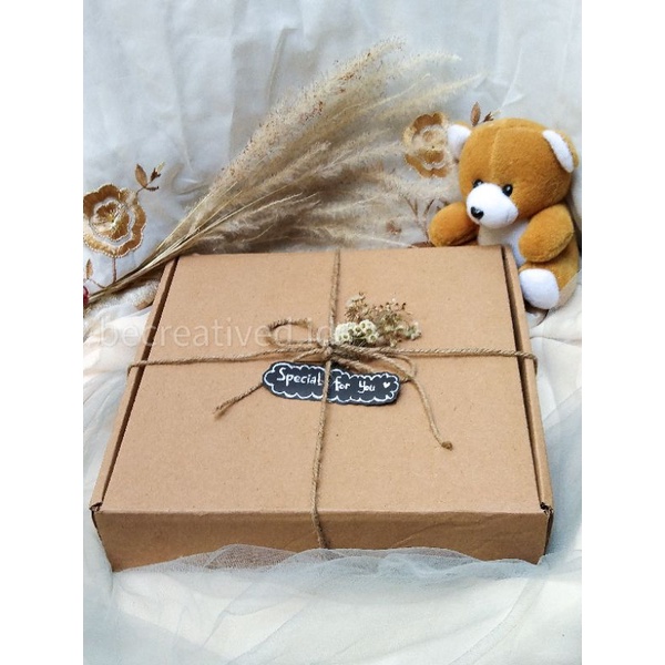 

Simple Hampers Box Snack Buket Mini Edelweis