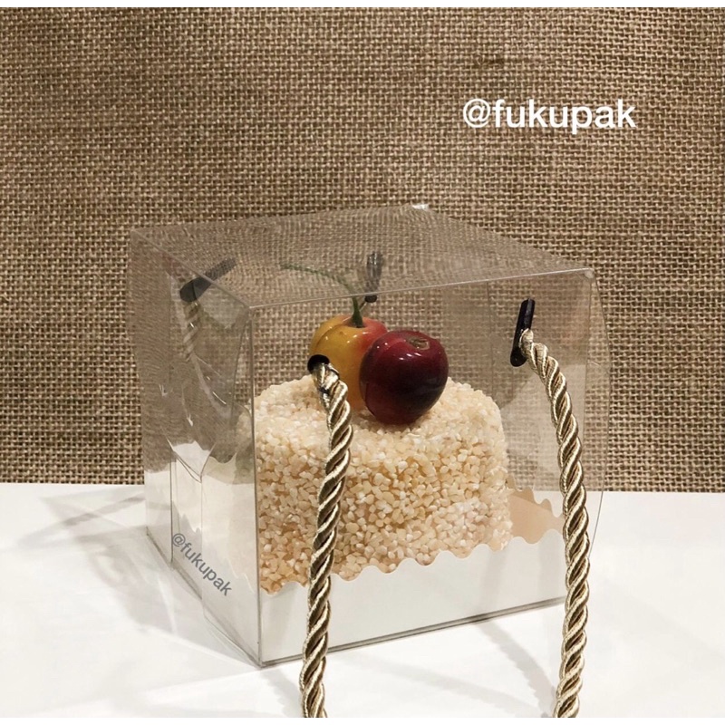 

Box Mika Tali 10x10x10 (20pcs) & Box Mika Tali Kulit | Clear Transparent Box| Kotak Mini Cake Cupcake Chiffon Cookies Souvenir Favor