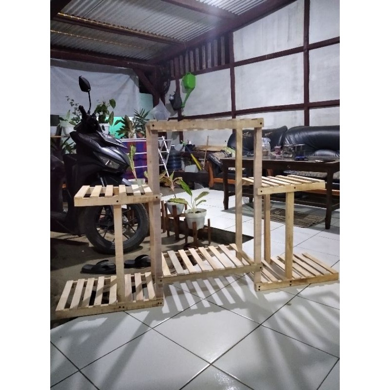 RAK BUNGA SUSUN KAYU 10 POT