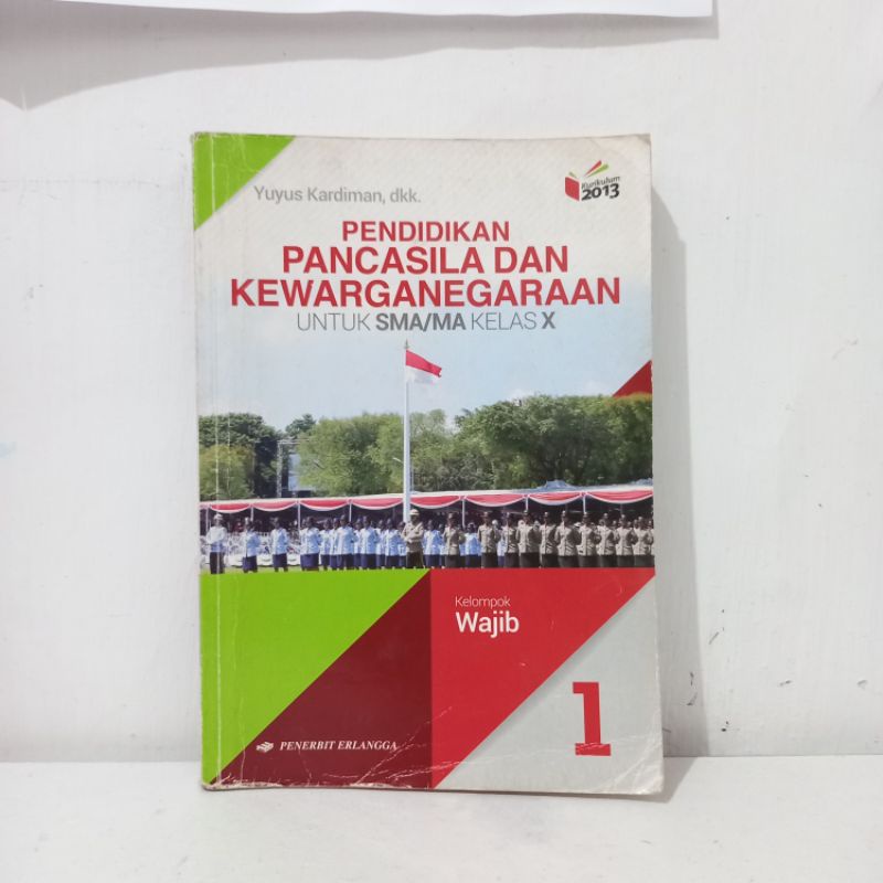 (PRELOVED) Erlangga PKN Kelas 10